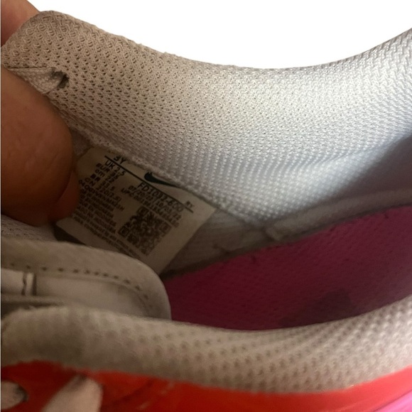 Nike Air Force 1 pink and red Valentine’s Day size 3 - Picture 6 of 13